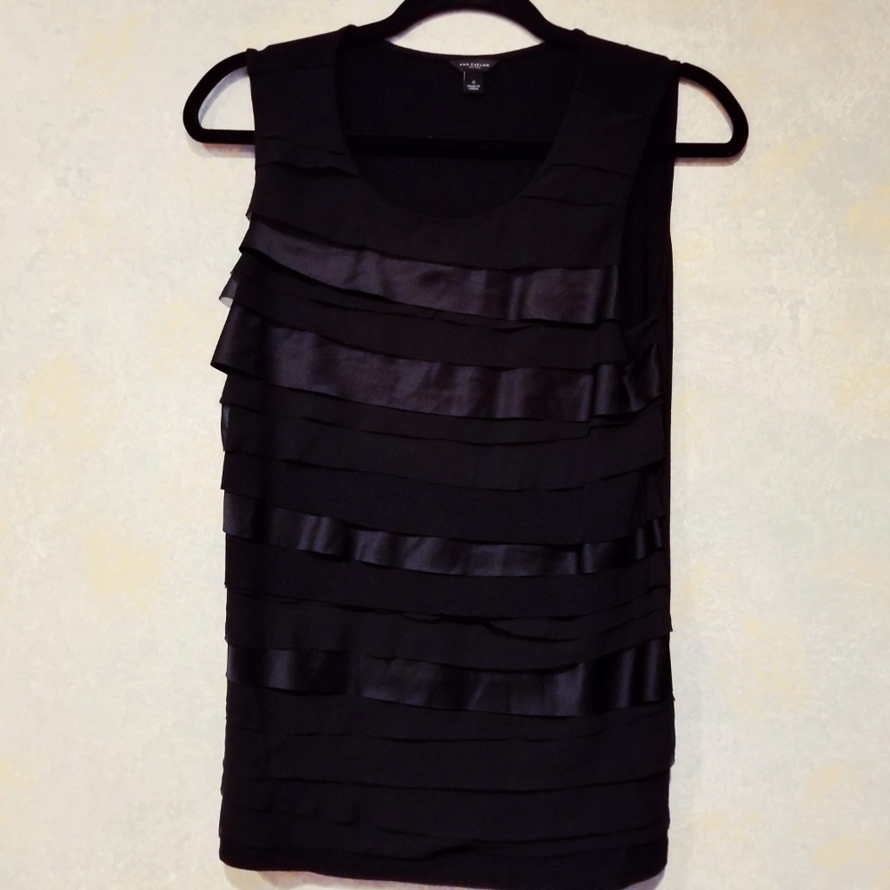 Ann Taylor Black Small Sleeveless Shirred Shirt